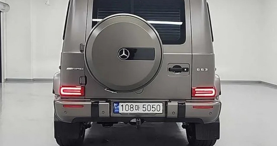 Mercedes-Benz G-Class 