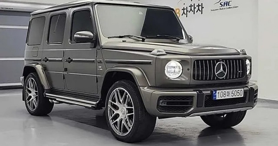 Mercedes-Benz G-Class 
