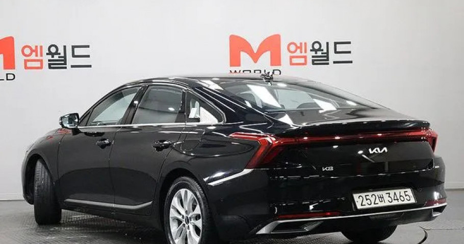 Kia K8 