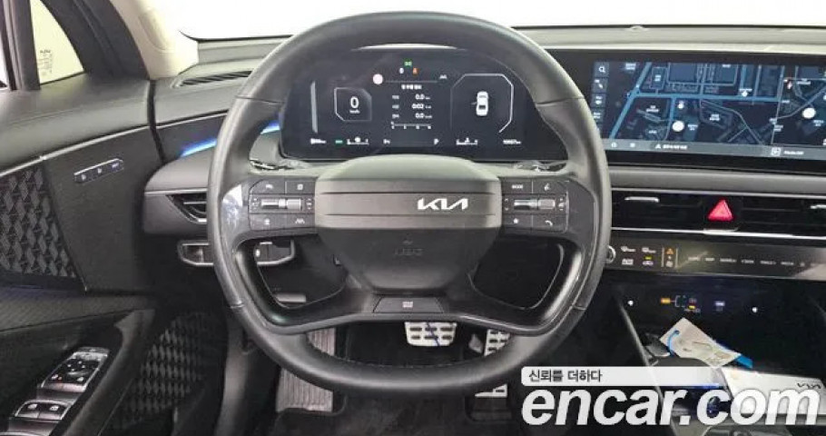 Kia K8 