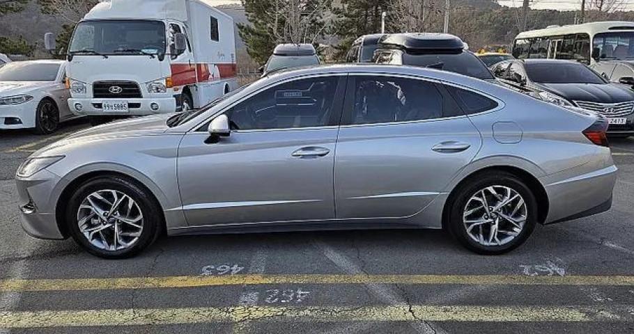 Hyundai Sonata 