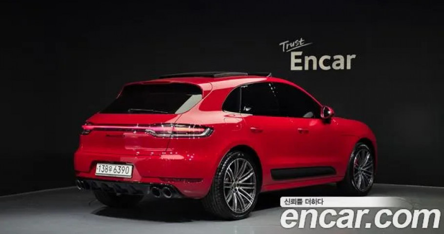 Porsche Macan 