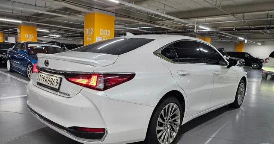 Lexus Es 