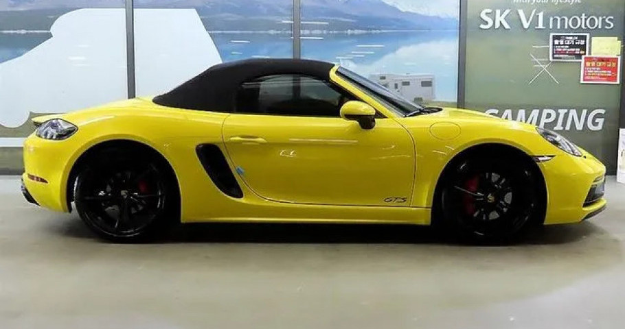 Porsche 718 
