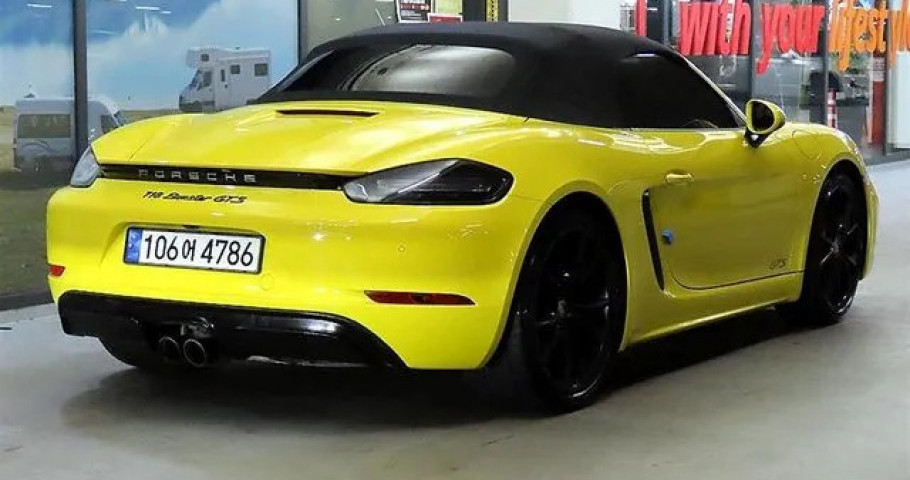 Porsche 718 