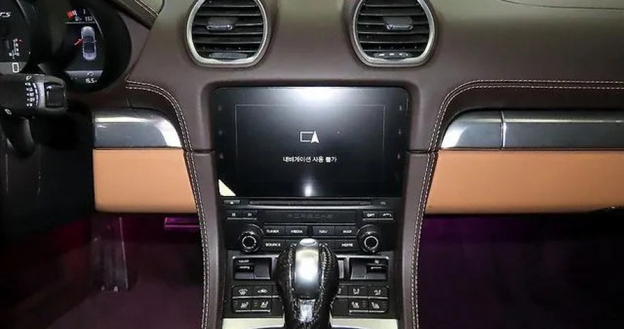 Porsche 718 