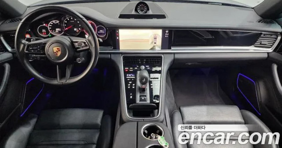 Porsche Panamera 