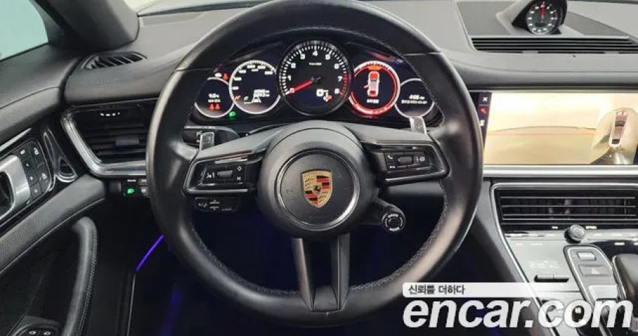 Porsche Panamera 