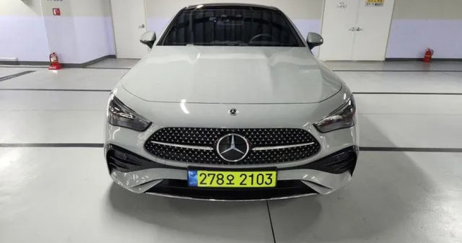 Mercedes-Benz Cle-Class 