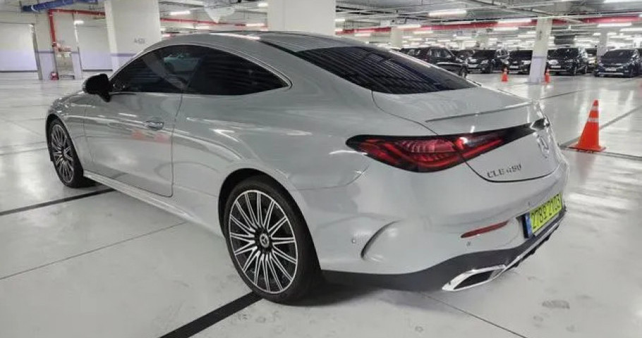 Mercedes-Benz Cle-Class 