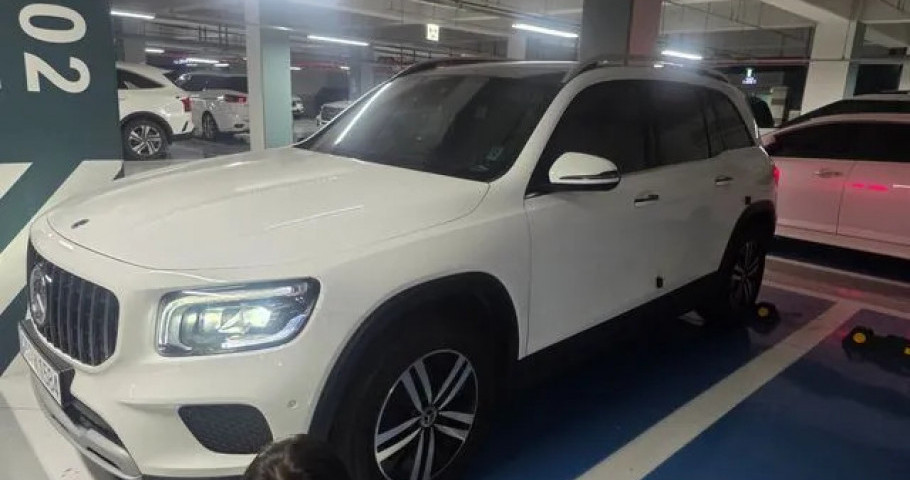 Mercedes-Benz Glb-Class 