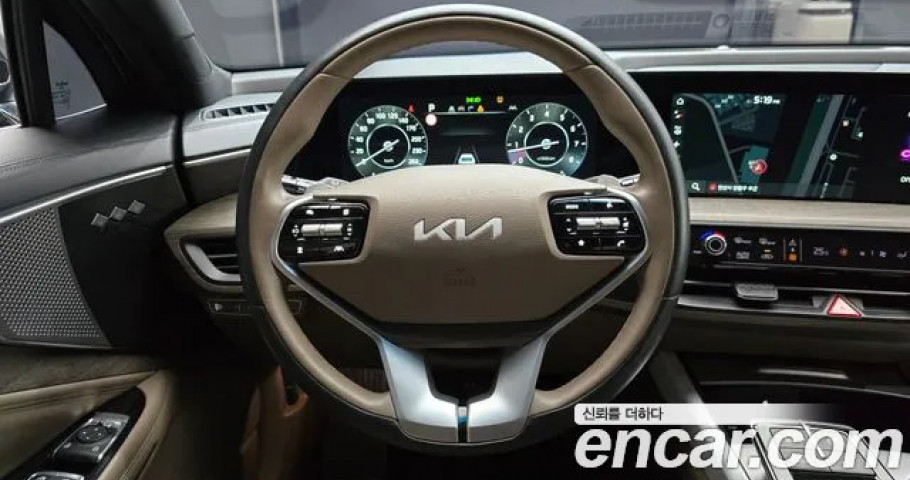 Kia K8 