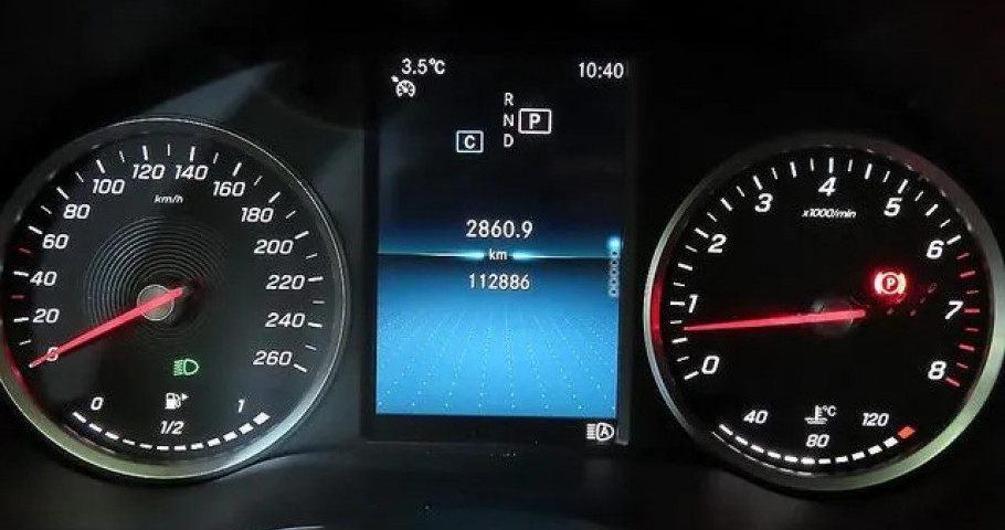 Mercedes-Benz C-Class 