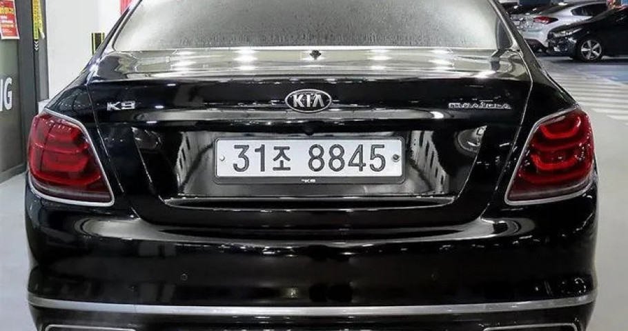 Kia K9 
