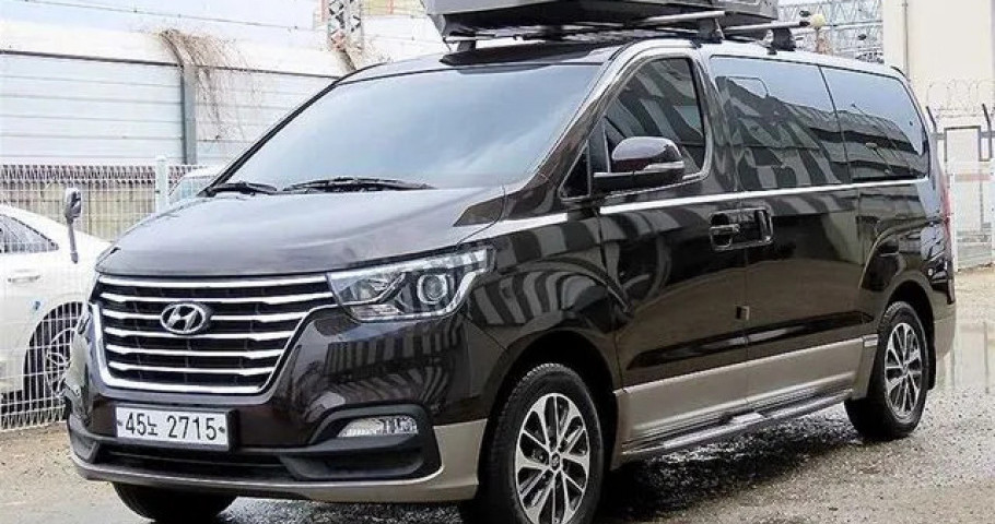 Hyundai Starex 