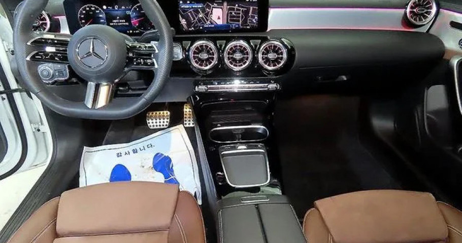 Mercedes-Benz Cla-Class 
