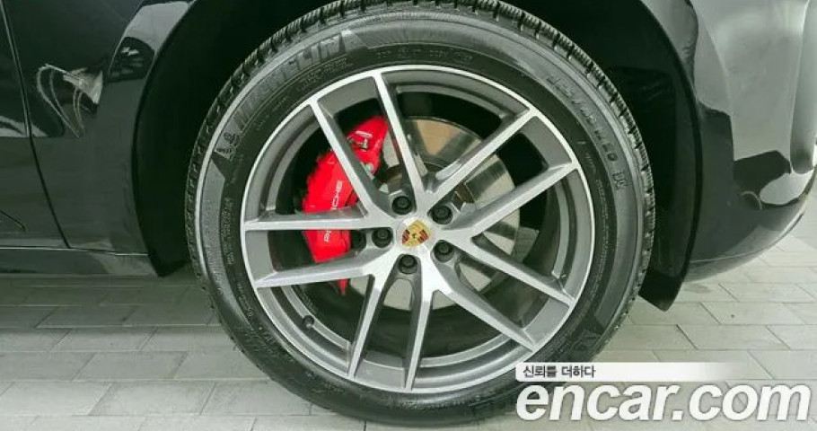 Porsche Macan 