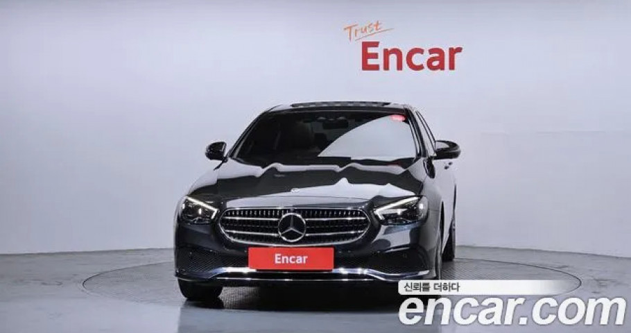Mercedes-Benz E-Class 