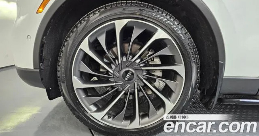 Lincoln Aviator 