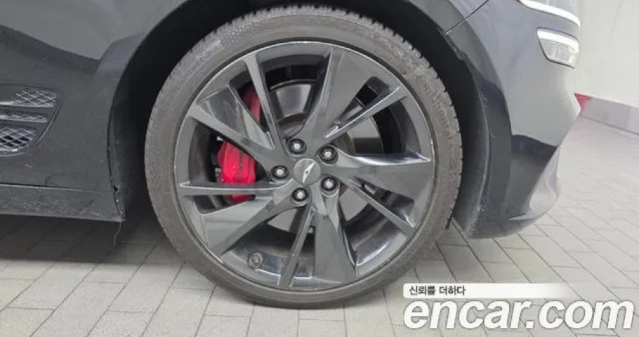 Genesis G70 