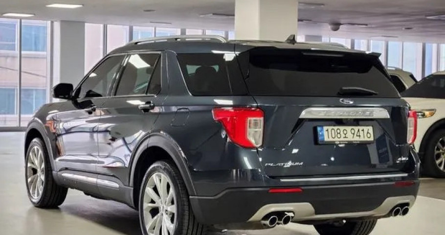 Ford Explorer 