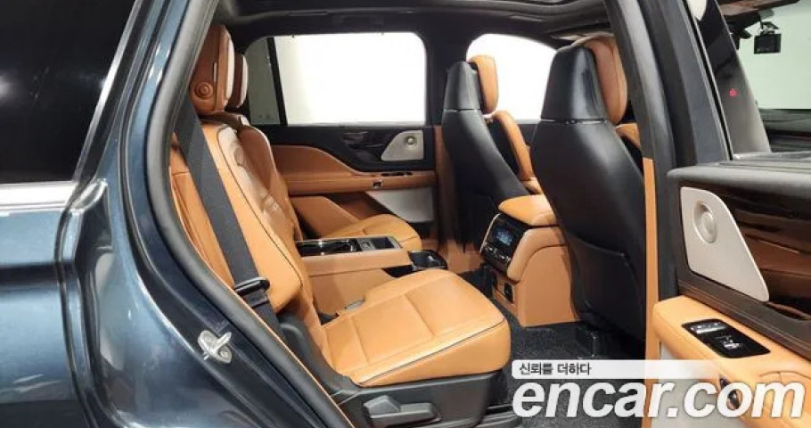 Lincoln Aviator 