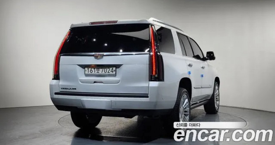 Cadillac Escalade 