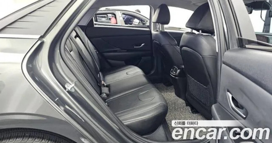 Hyundai Avante (Elantra) 