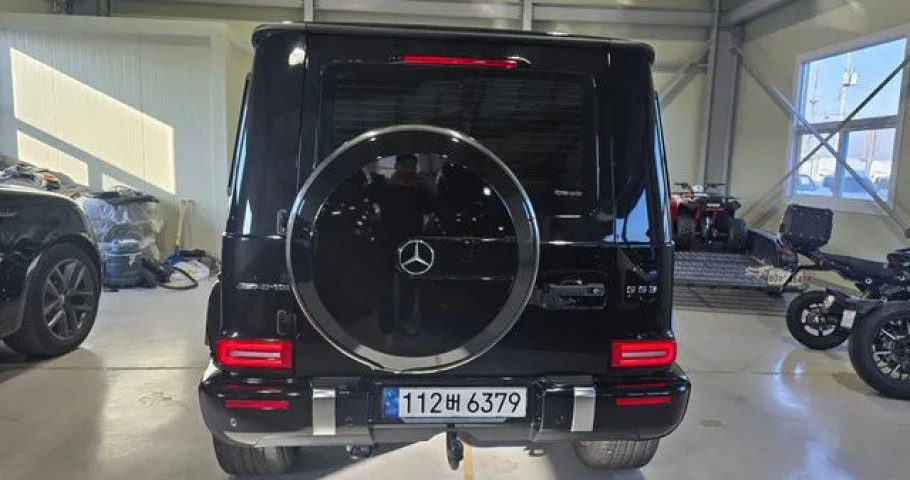 Mercedes-Benz G-Class 