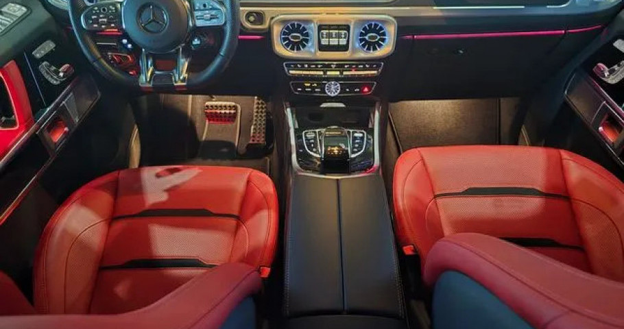 Mercedes-Benz G-Class 