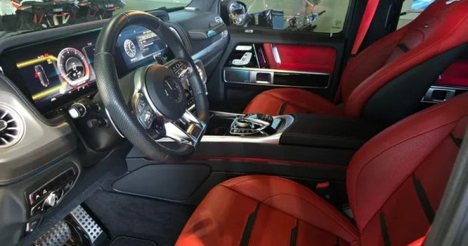 Mercedes-Benz G-Class 