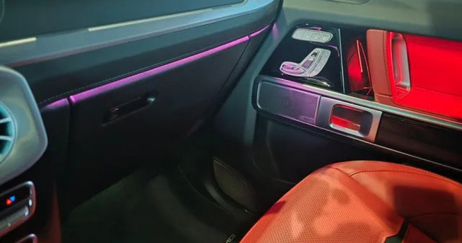 Mercedes-Benz G-Class 