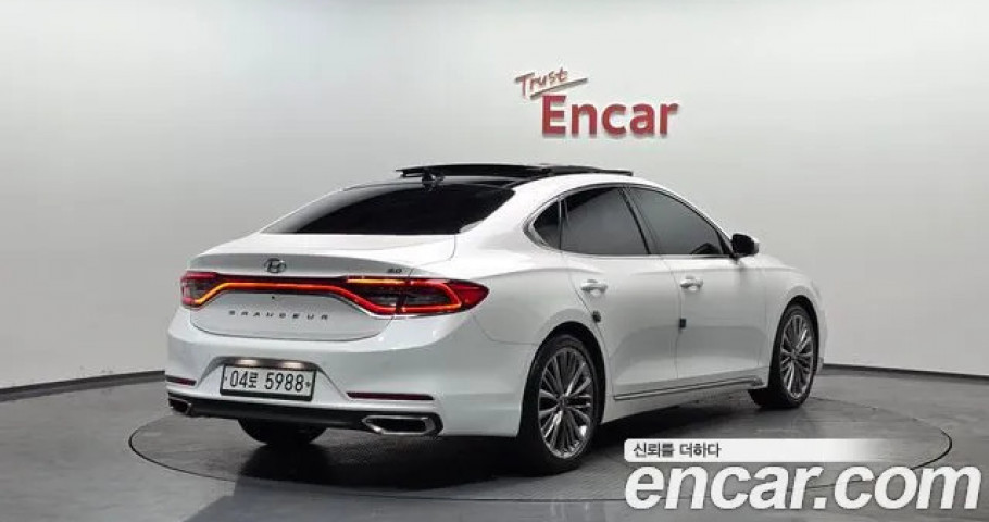 Hyundai Grandeur 