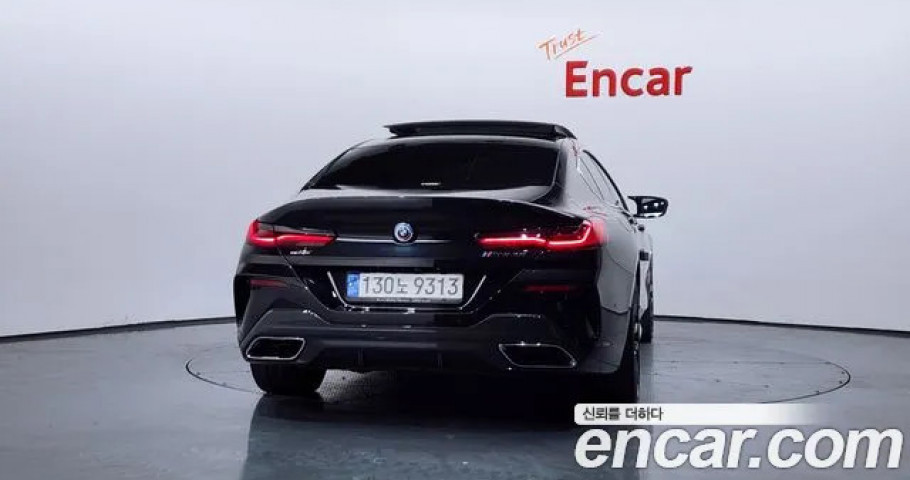 Bmw 8-Series 