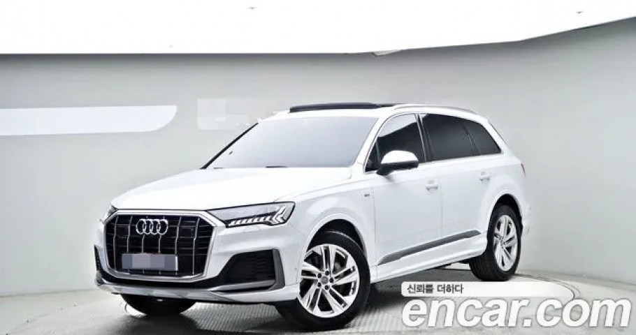 Audi Q7 