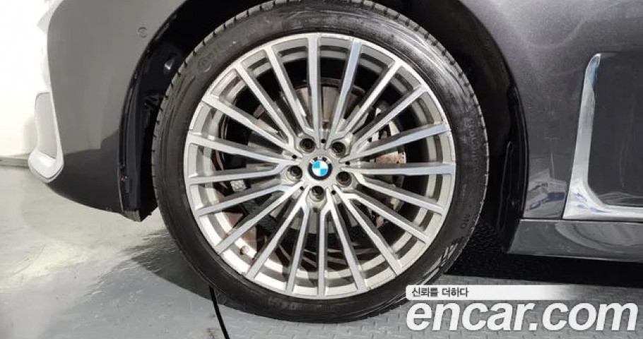 Bmw 7-Series 