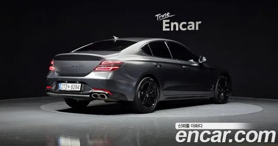 Genesis G70 