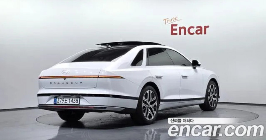 Hyundai Grandeur 