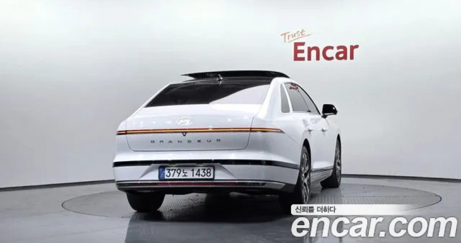 Hyundai Grandeur 