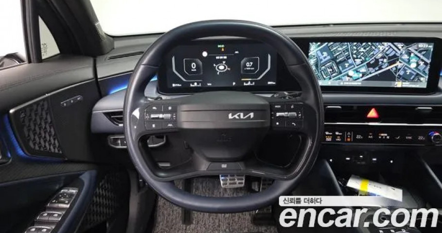 Kia K8 