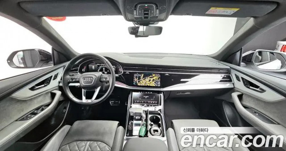 Audi Q8 