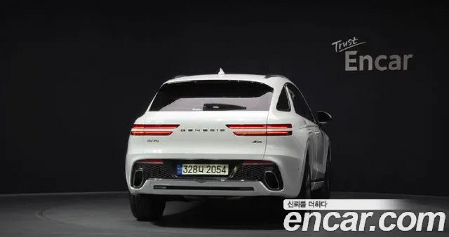 Genesis Gv70 