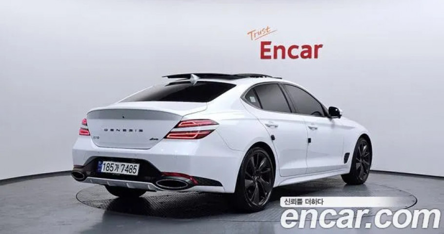 Genesis G70 