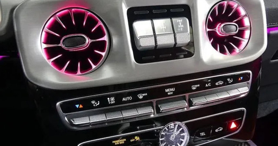 Mercedes-Benz G-Class 