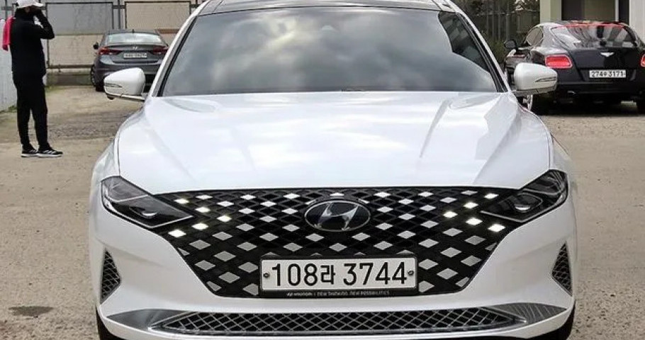 Hyundai Grandeur 