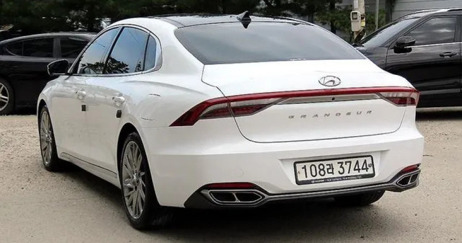 Hyundai Grandeur 