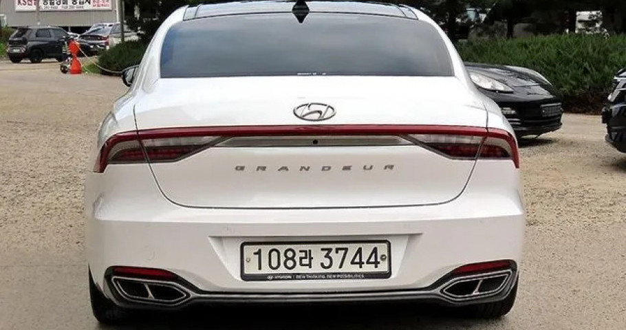 Hyundai Grandeur 