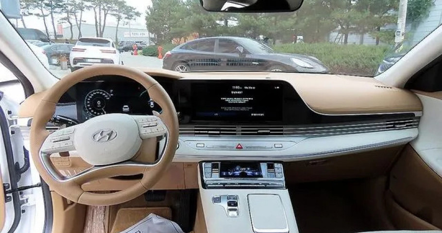 Hyundai Grandeur 