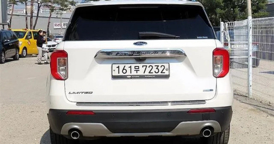 Ford Explorer 