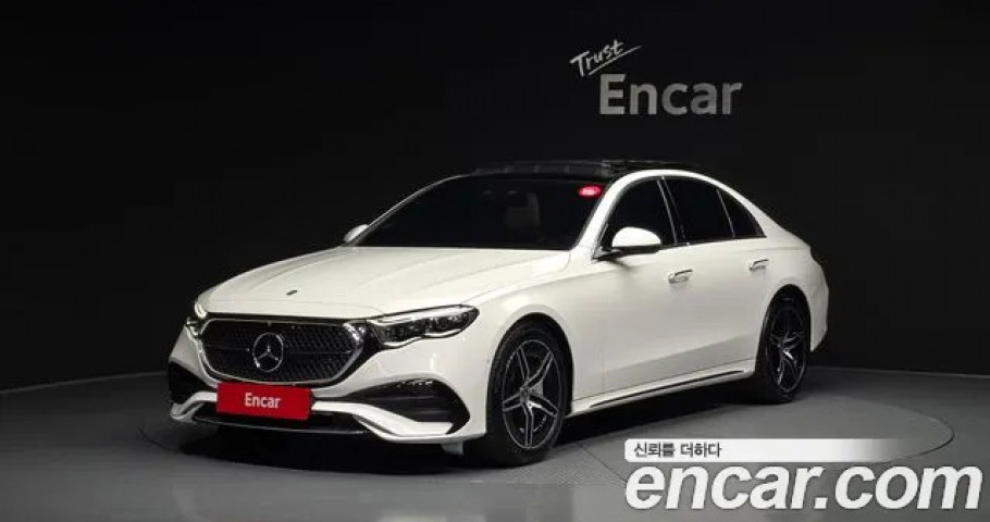 Mercedes-Benz E-Class 